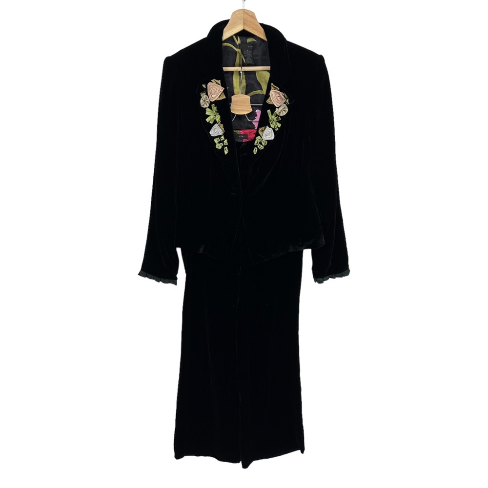 W.D.N.Y. Black Velvet Pant Suit Floral Silk Lining